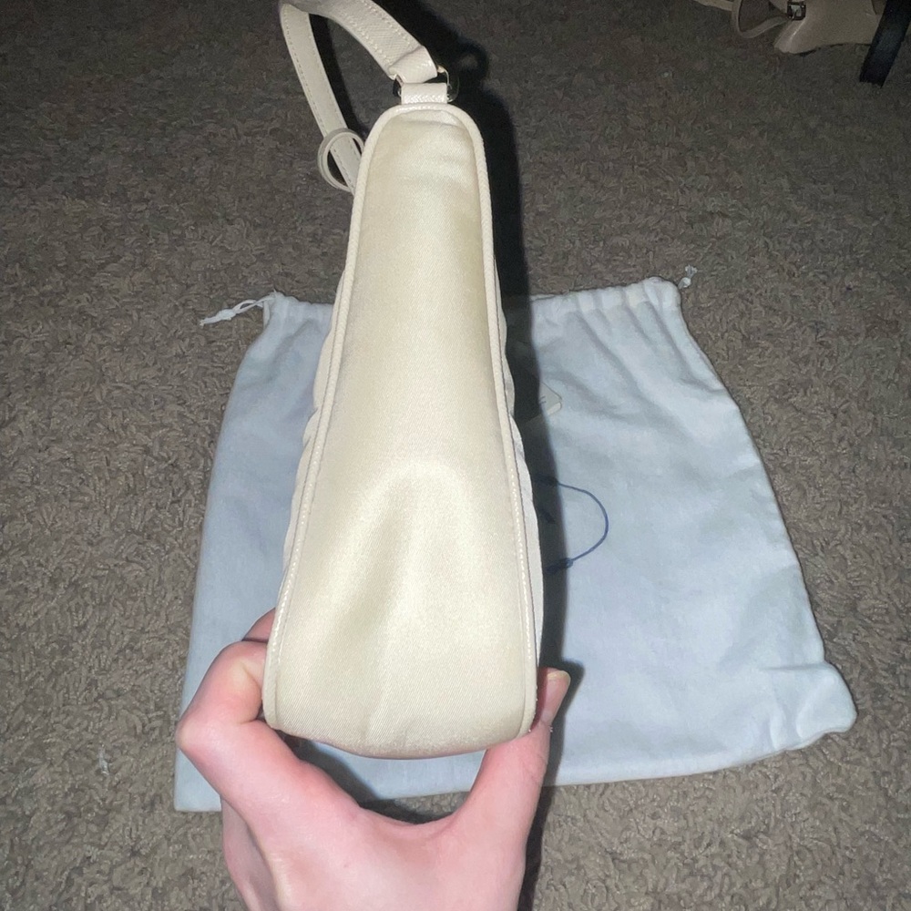 Prada Re-Edition Tessuto Re-Nylon Bag - Picture 4 of 14